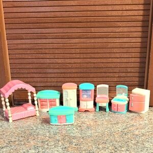 Vintage Toys R Us 'My Sweet Home' Miniature Dollhouse Furniture Lot of 8 Pieces